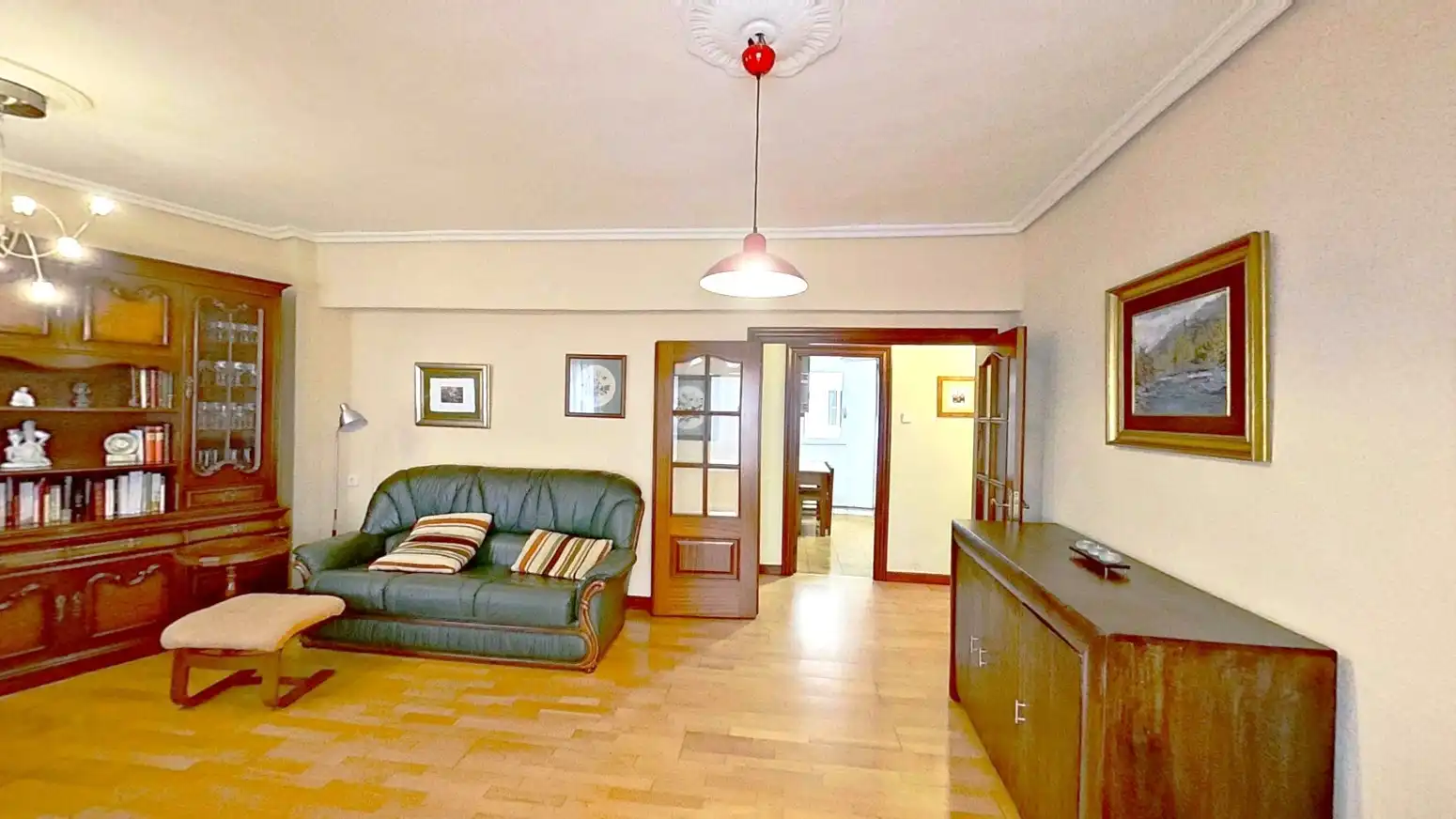Living room of Flat for sale in Torrelavega   with Heating, Parquet flooring and Storage room