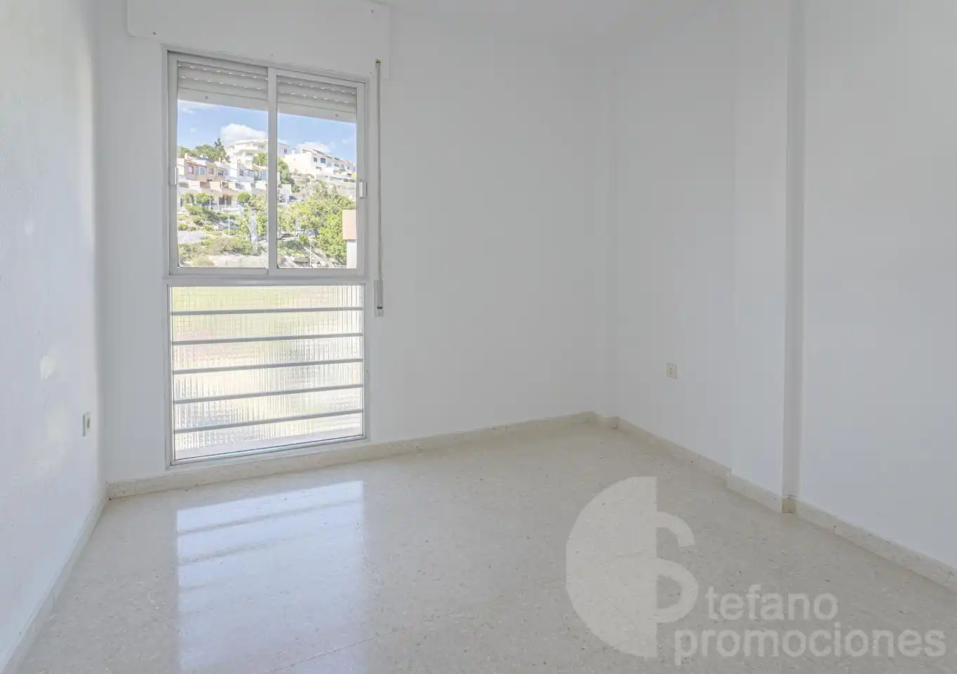 Schlafzimmer von Dachboden zum Verkauf in Málaga mit Terrasse und Gemeinschaftspool