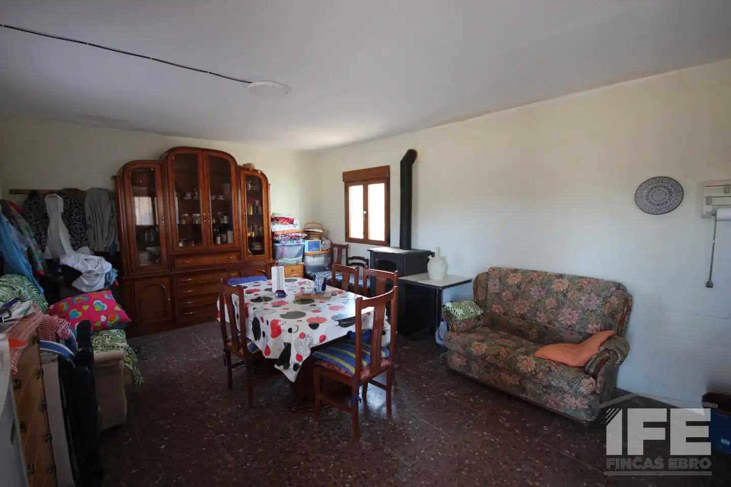 Comedor de Finca rústica en venta en Cervera del Río Alhama con Terraza