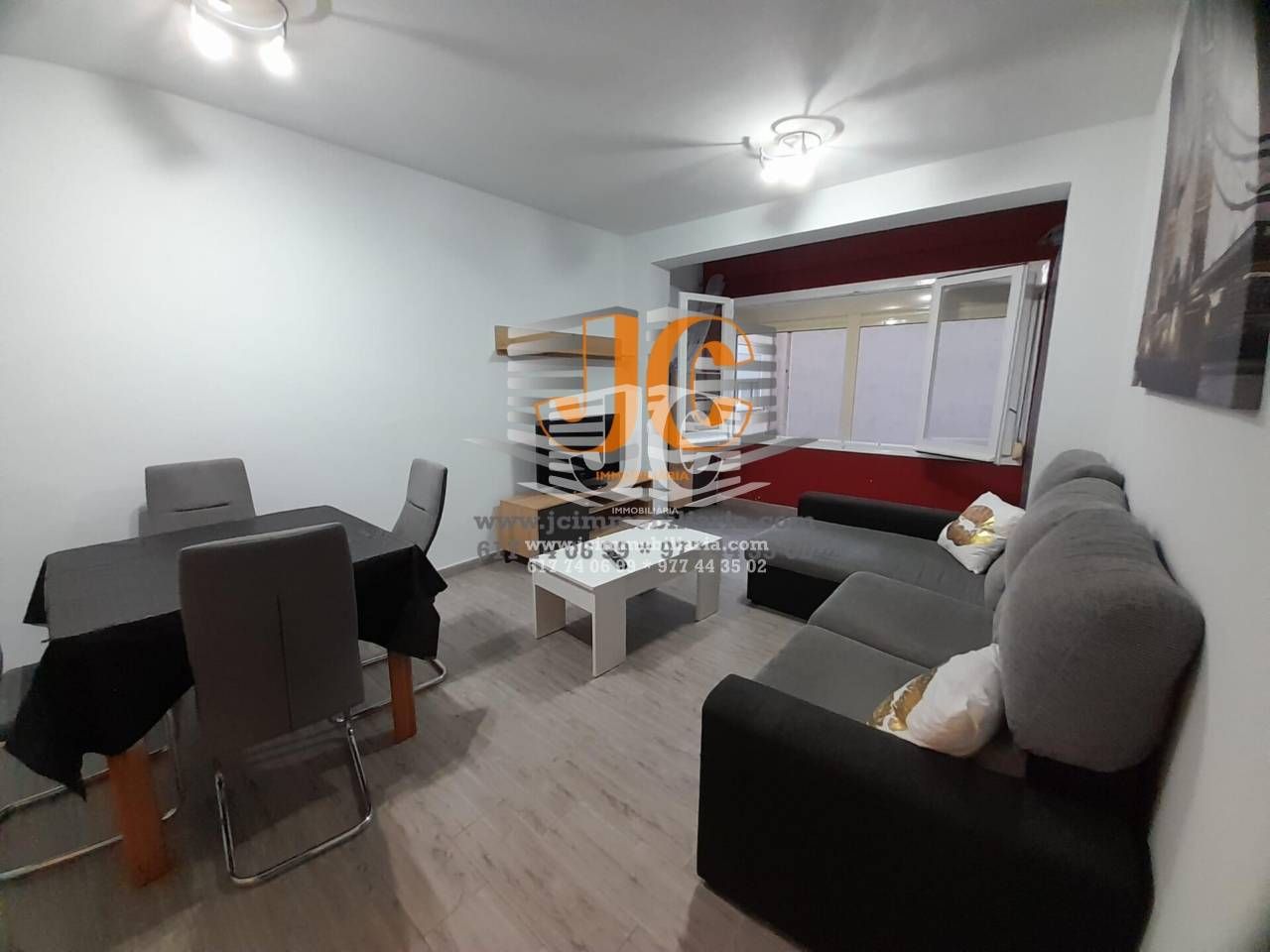 Sala d'estar de Pis de lloguer en Tortosa amb Terrassa i Moblat