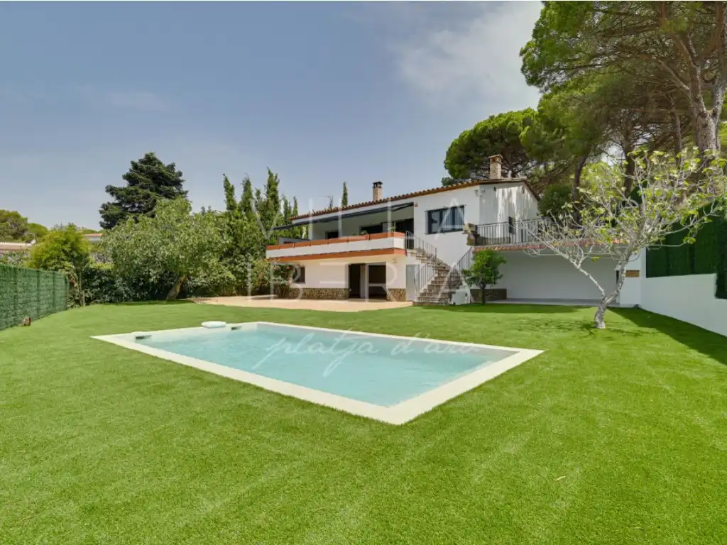 Garden of Houses for sale in Castell d'Aro, Platja d'Aro i s'Agaró  with Swimming Pool