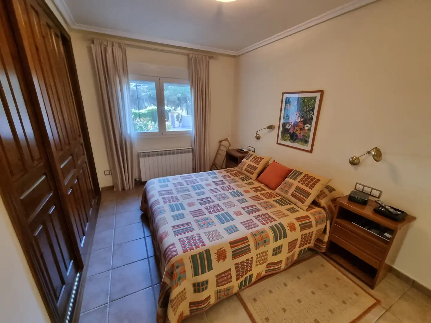 Bedroom of Houses for sale in Laguna de Duero  with Terrace, Storage room and Swimming Pool
