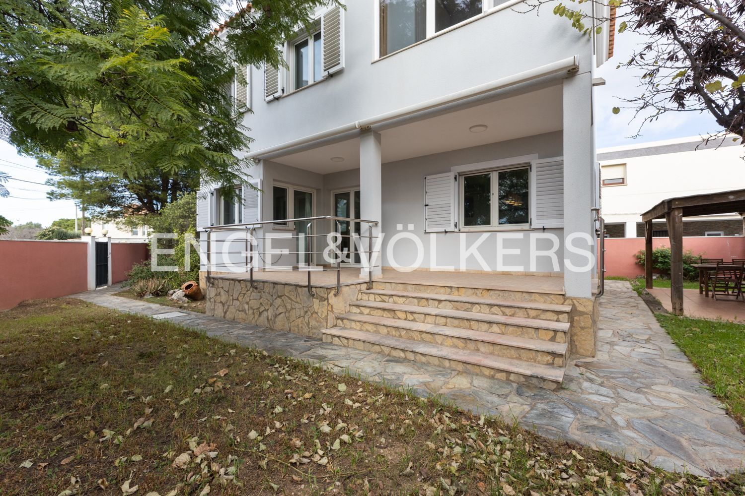 Vista exterior de Casa o chalet en venta en Vinaròs con Calefacción, Jardín privado y Terraza