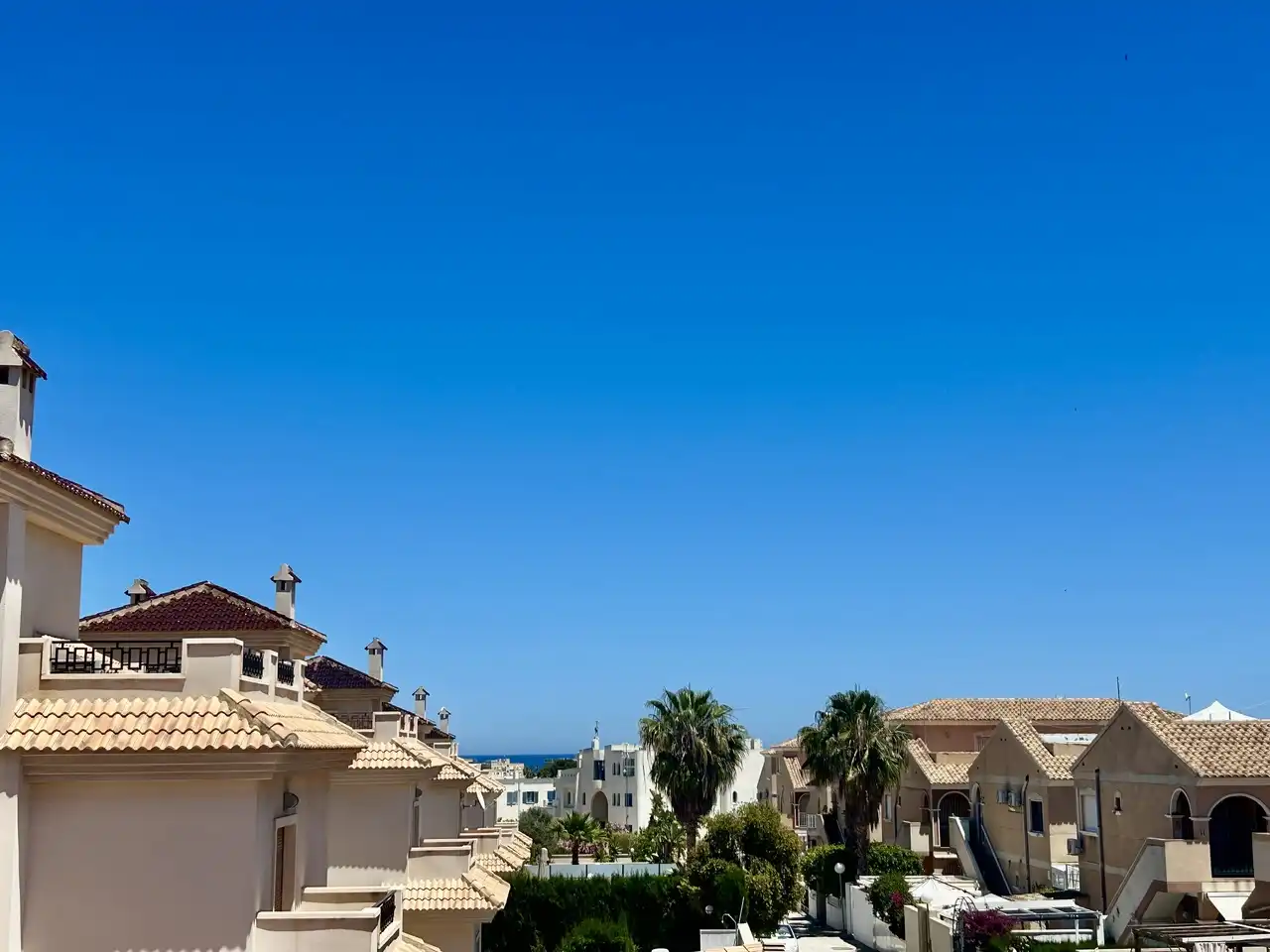 Vista exterior de Ático en venta en Orihuela con Aire acondicionado, Terraza y Trastero