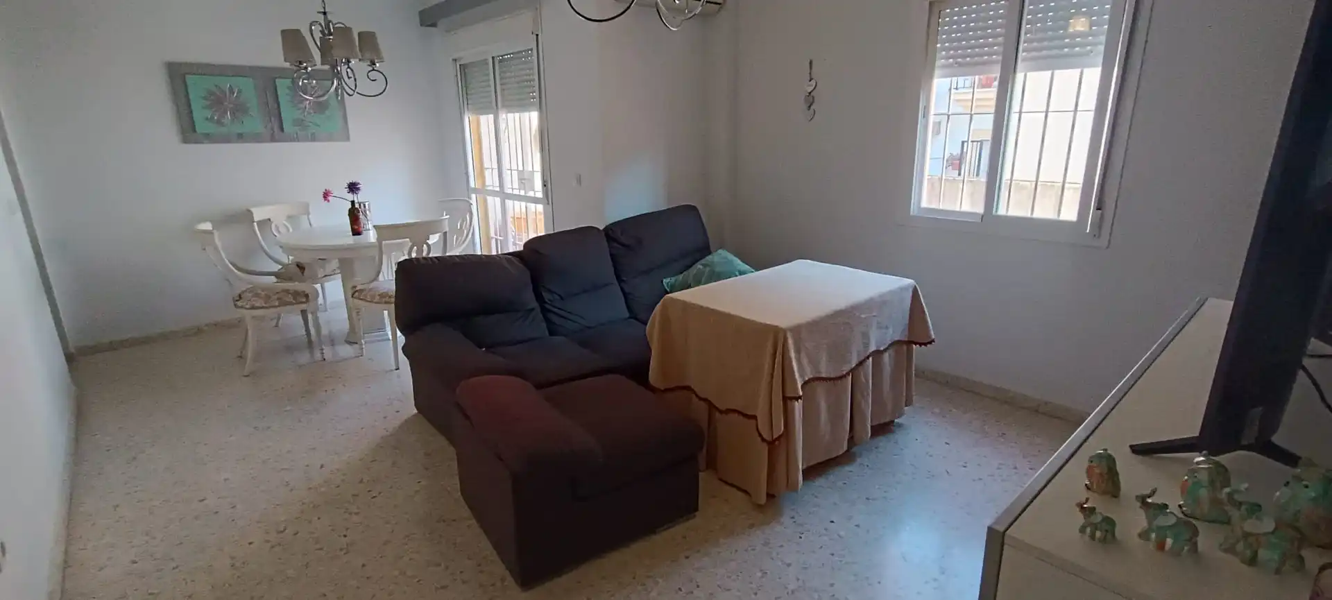 Schlafzimmer von Wohnung zum Verkauf in Gibraleón mit Klimaanlage