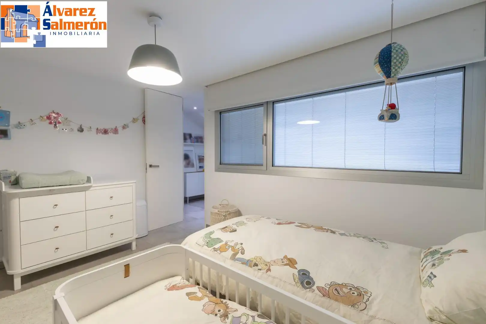 Bedroom of Houses for sale in Granada