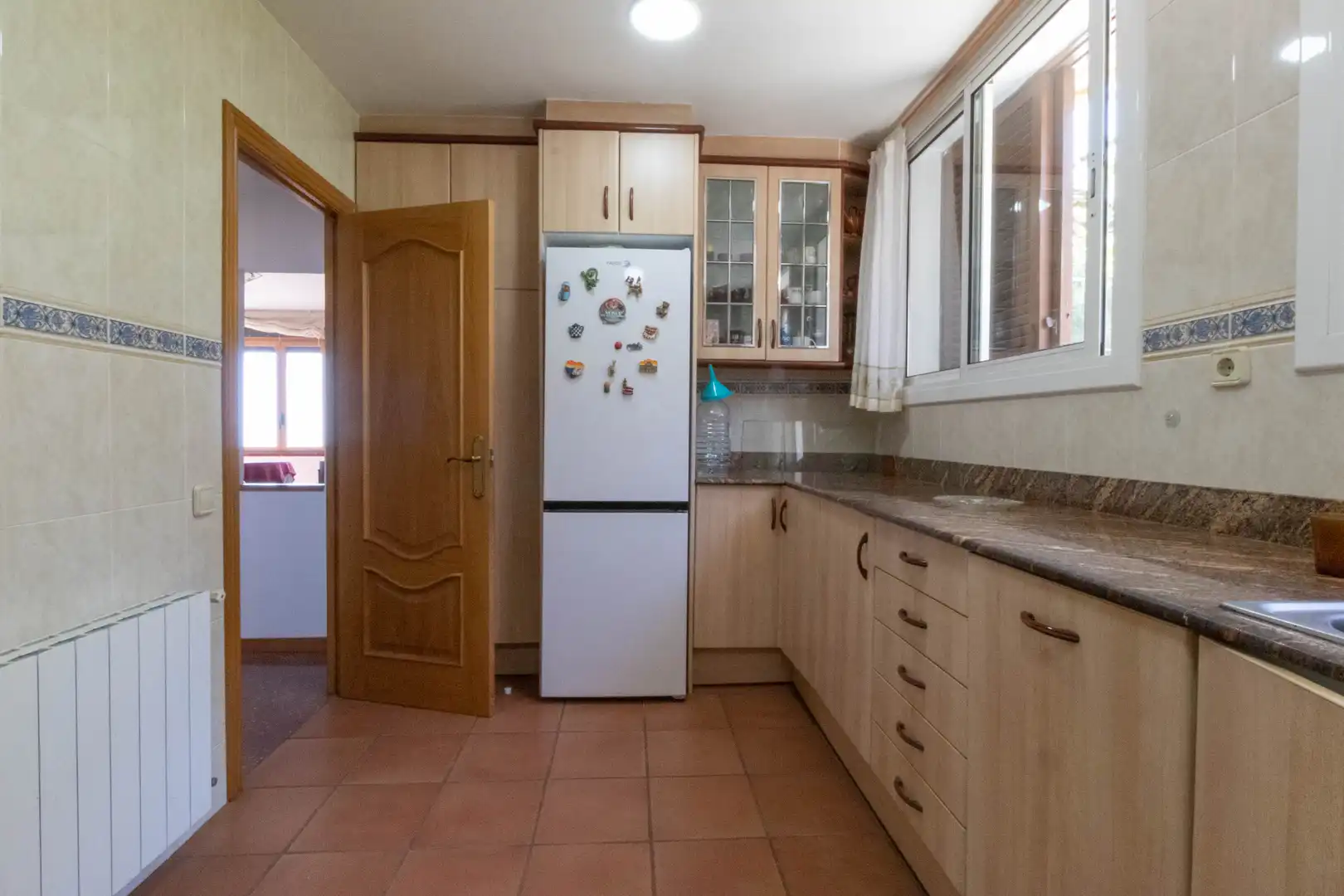 Cuina de Casa o xalet en venda en Sant Cebrià de Vallalta amb Calefacció, Jardí privat i Terrassa