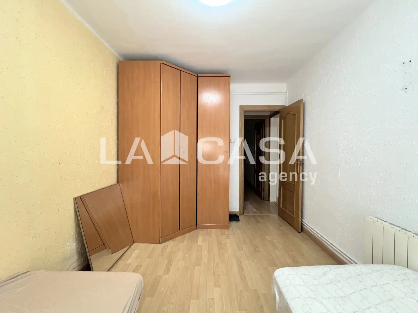 Planta baja en venta en Badalona con Calefacción
