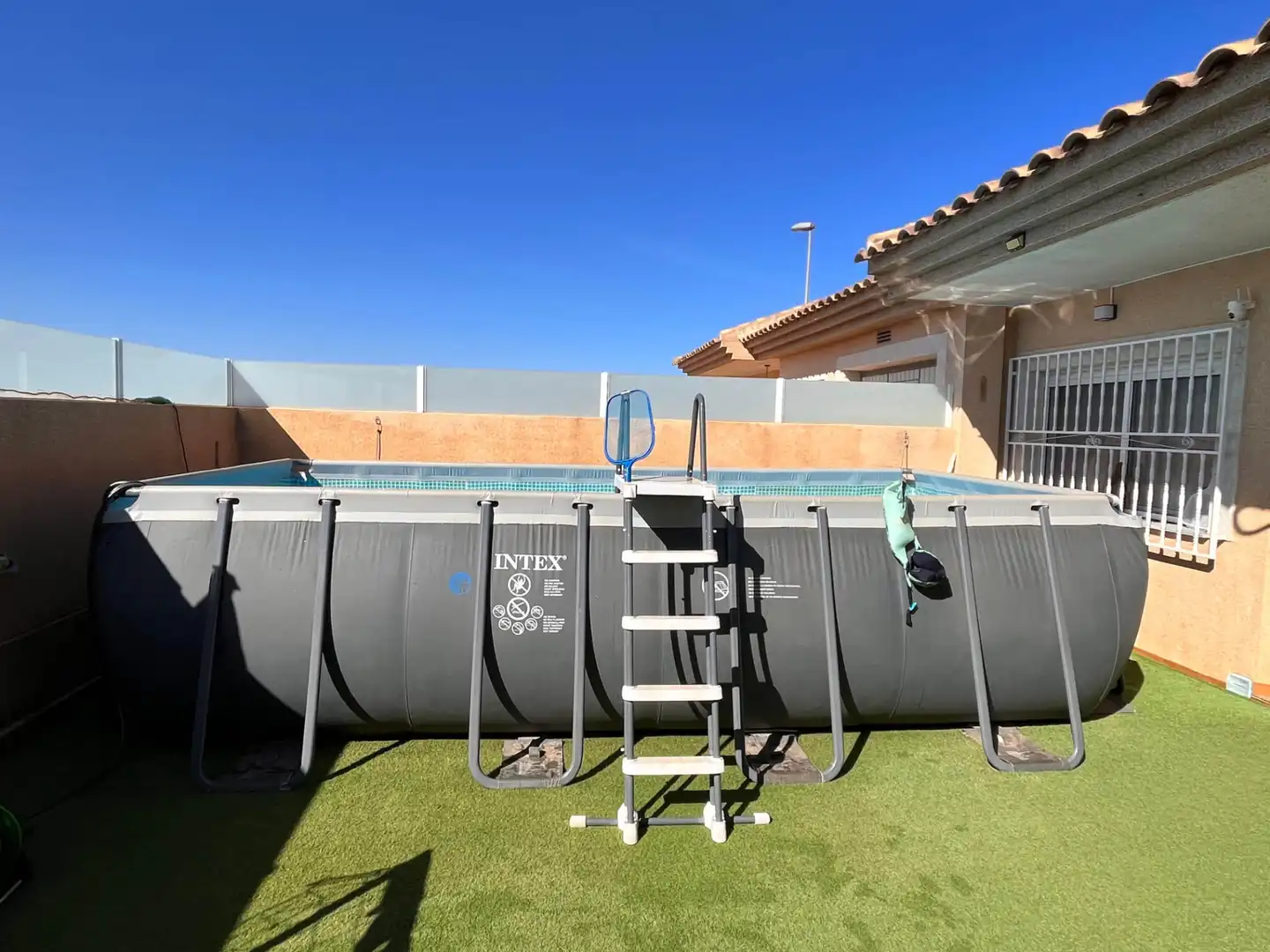 Piscina de Casa o xalet en venda en Cartagena amb Aire condicionat, Calefacció i Jardí privat