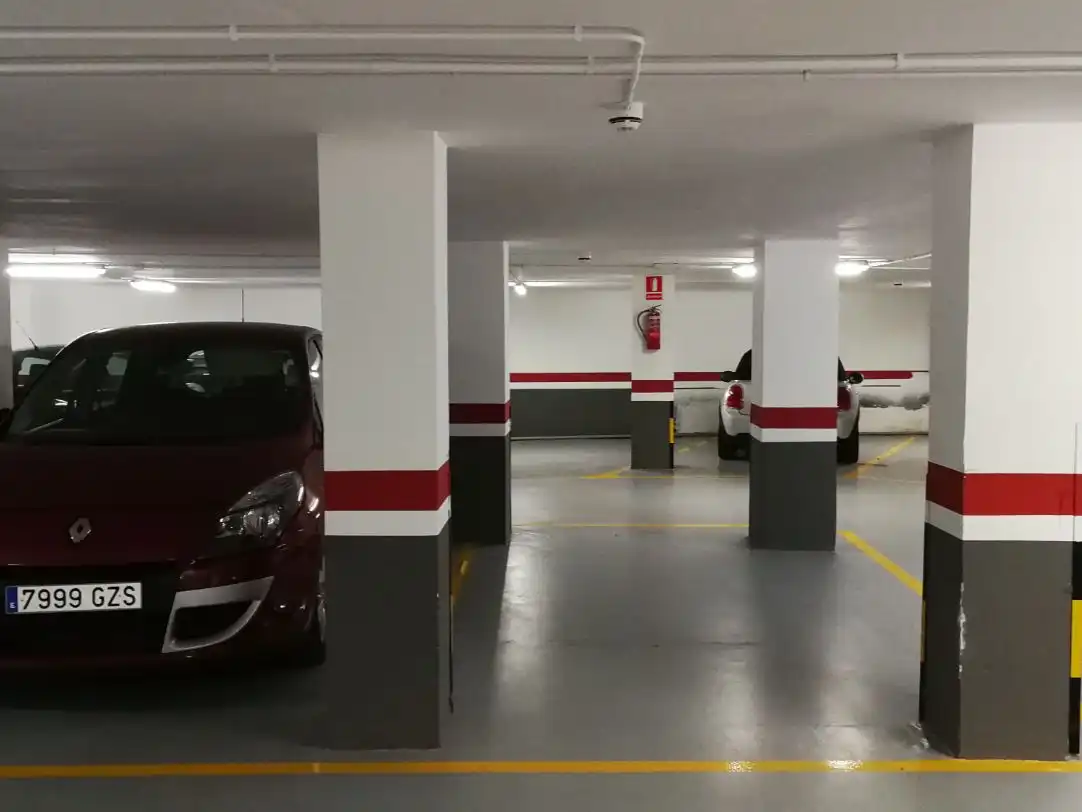 Einzelparkplatz zur Miete in Carrer de Castanyer 27
