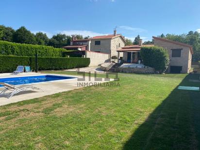 Jardí de Casa o xalet en venda en O Pereiro de Aguiar  amb Piscina