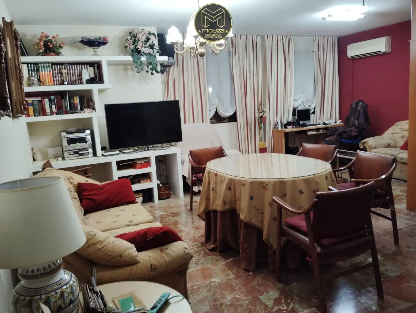 Wohnzimmer von Erdgeschoss zum Verkauf in Jaén mit Terrasse