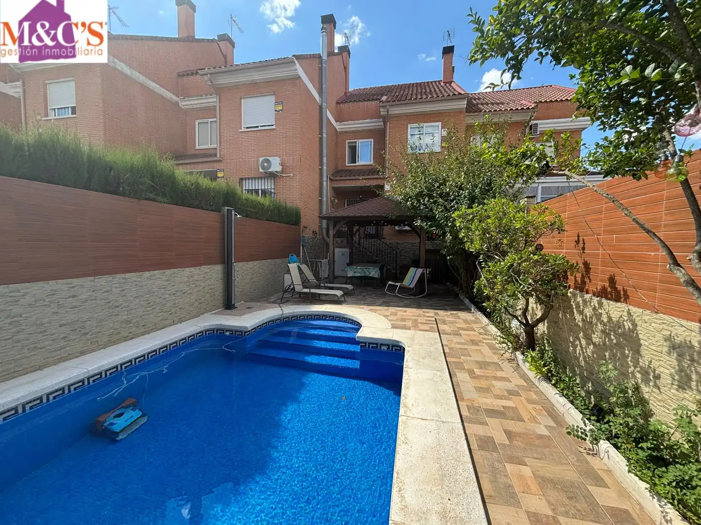 Piscina de Casa o xalet en venda en Puertollano amb Aire condicionat, Calefacció i Piscina