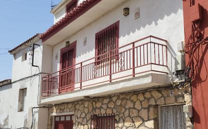 Exterior view of Single-family semi-detached for sale in Yebra  with Terrace