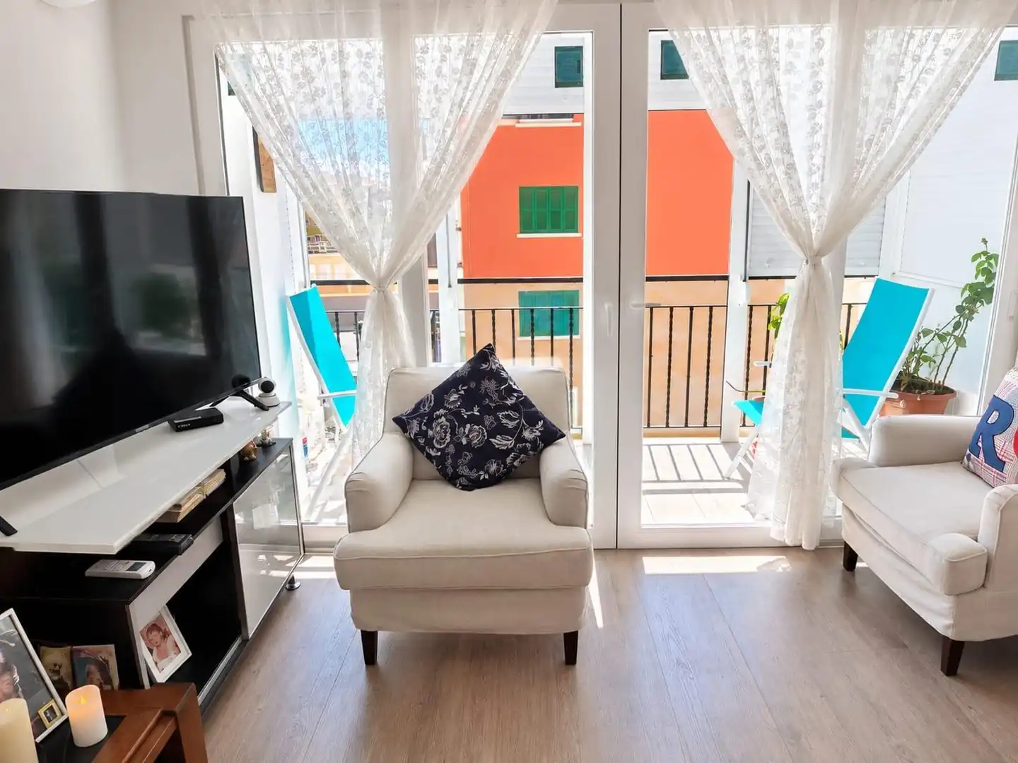 Piso con terraza en venta en Llevant, imagen 3
