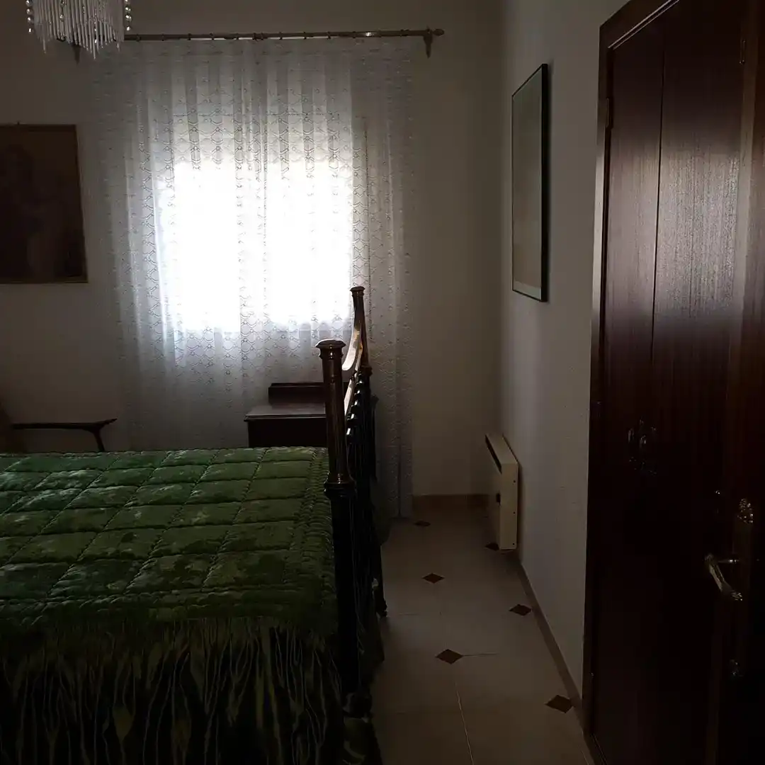 Dormitori de Pis en venda en Arcos de Jalón amb Moblat, Forn i Rentadora