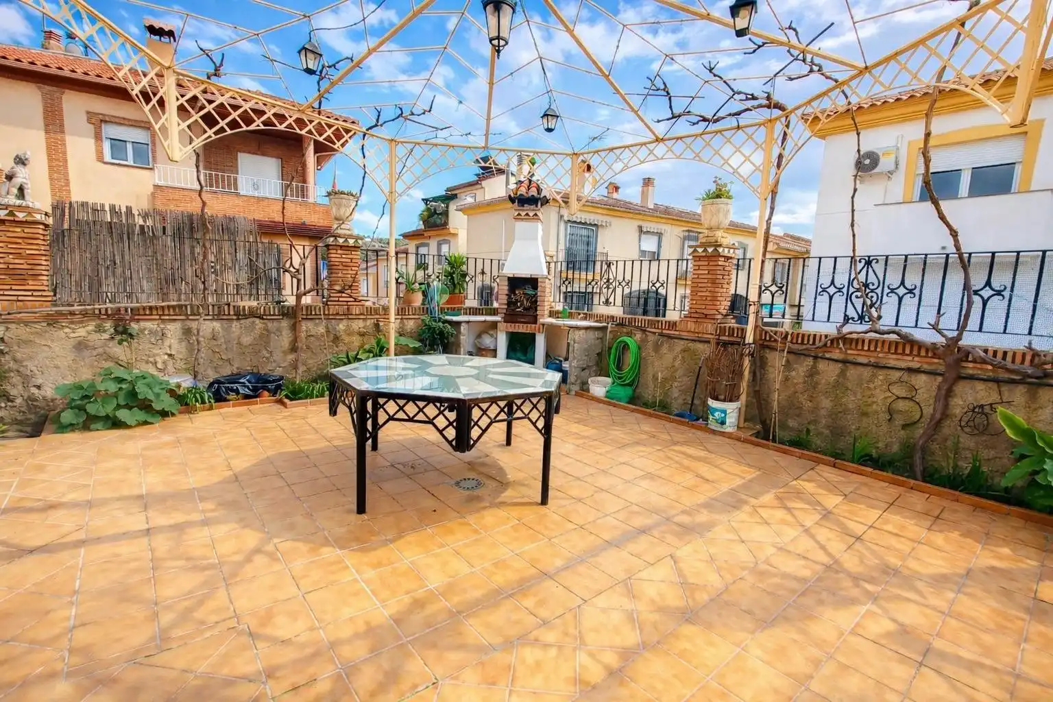 Terrace of Houses for sale in Güevéjar  with Private garden, Terrace and Storage room