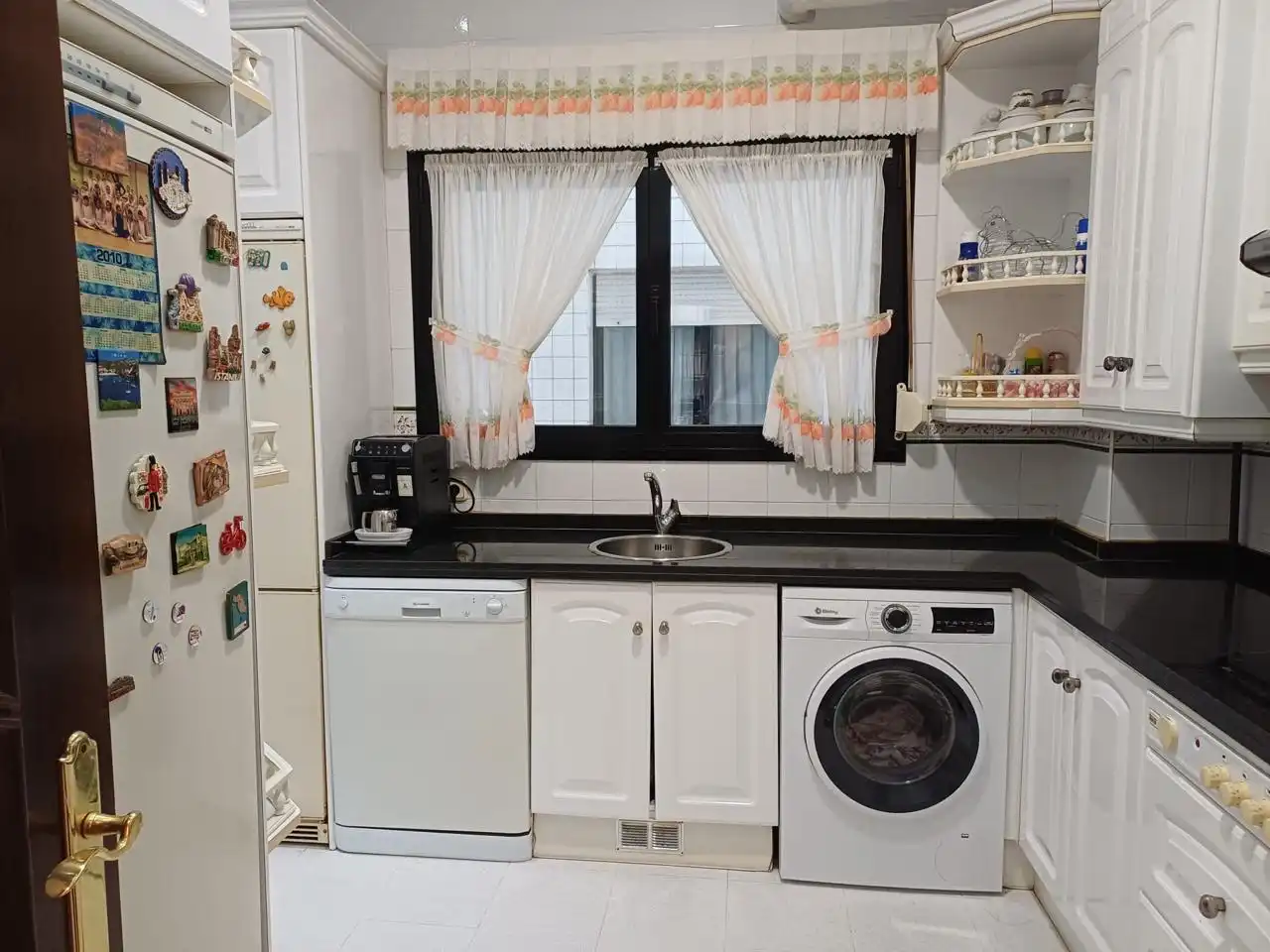 Wohnung mit Aufzug zum Verkauf in Calle Casimiro Velasco, imagen 51