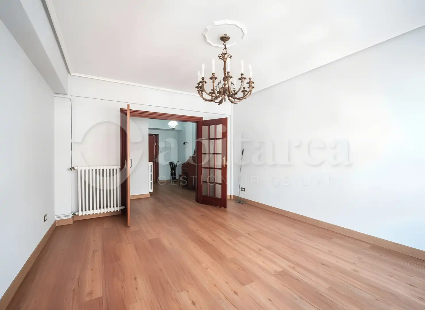Living room of Flat for sale in Santoña  with Heating, Parquet flooring and Balcony