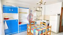 Cuina de Apartament en venda en Guardamar del Segura amb Terrassa i Balcó