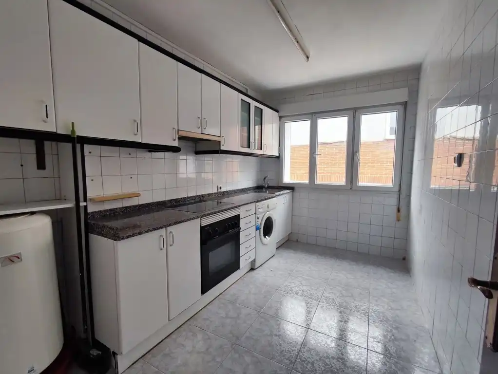 Wohnung mit Aufzug zum Verkauf in Calle Alto del Real, imagen 3
