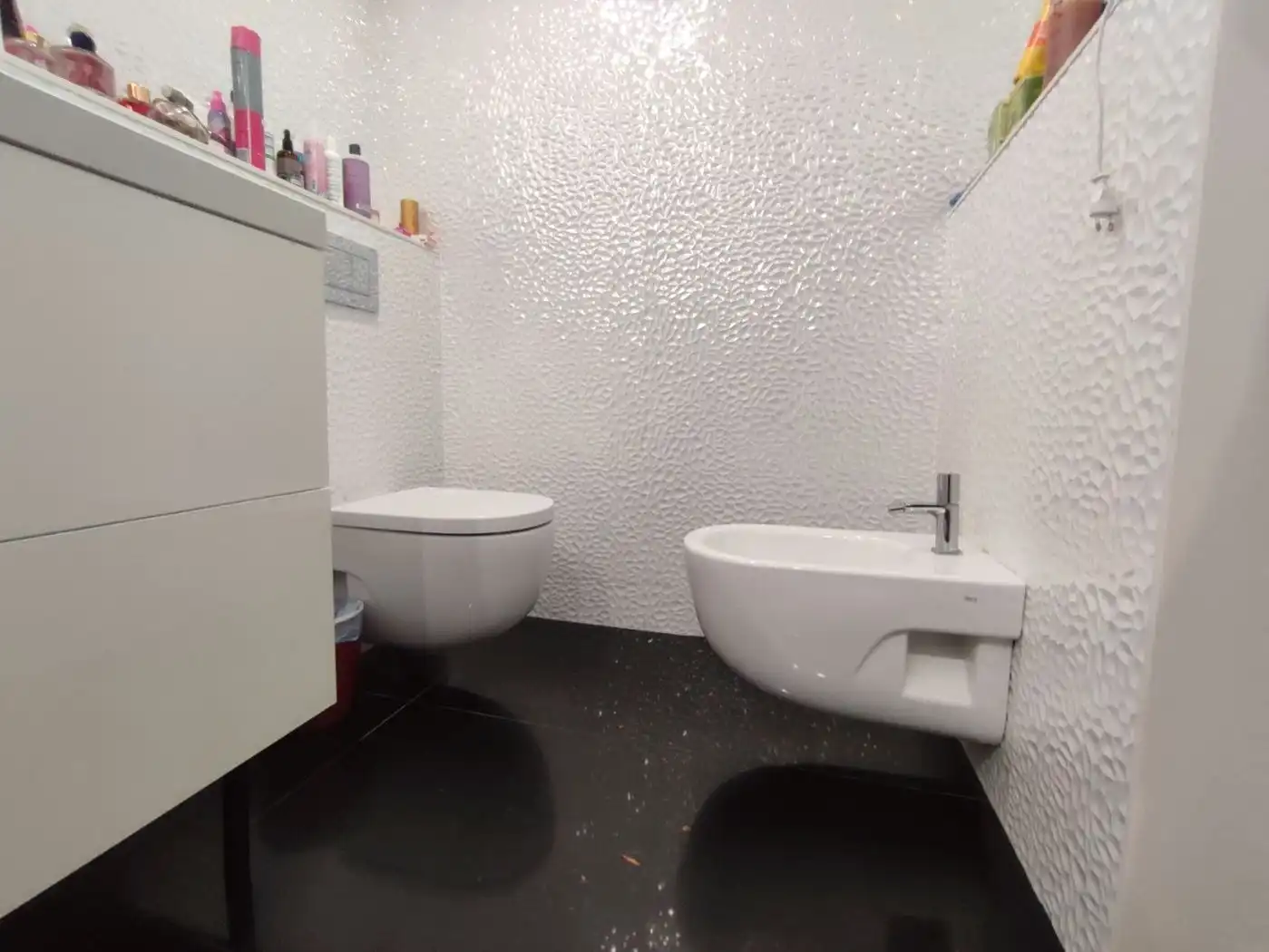 Bathroom of Houses for sale in Castelldefels  with Air Conditioner, Heating and Private garden