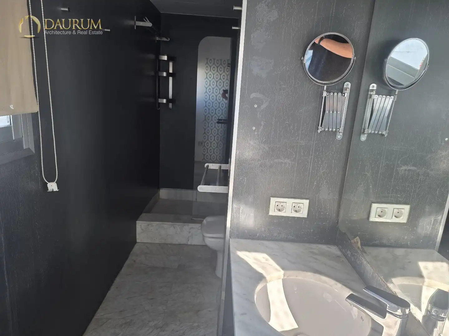 Duplex with lift for sale in Casco Antiguo, imagen 16