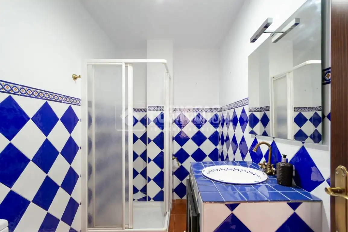 Bany de Pis en venda en Vélez-Málaga amb Terrassa i Piscina comunitària