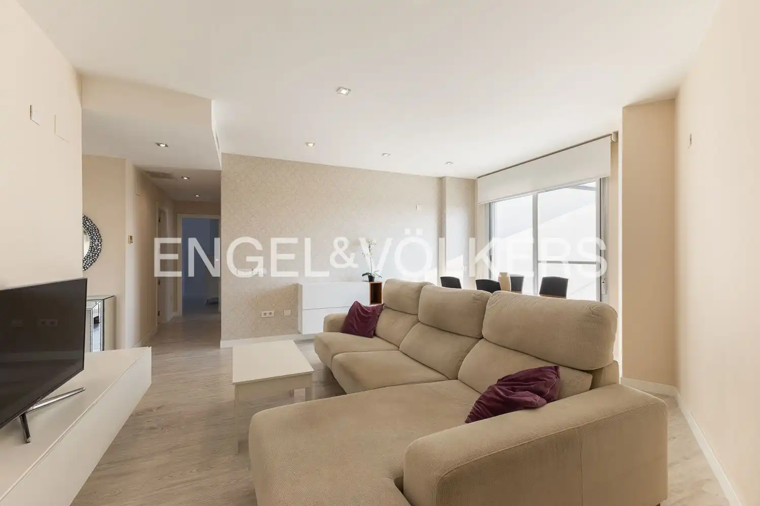 Living room of Flat for rent in Torrent  with Air Conditioner, Heating and Parquet flooring