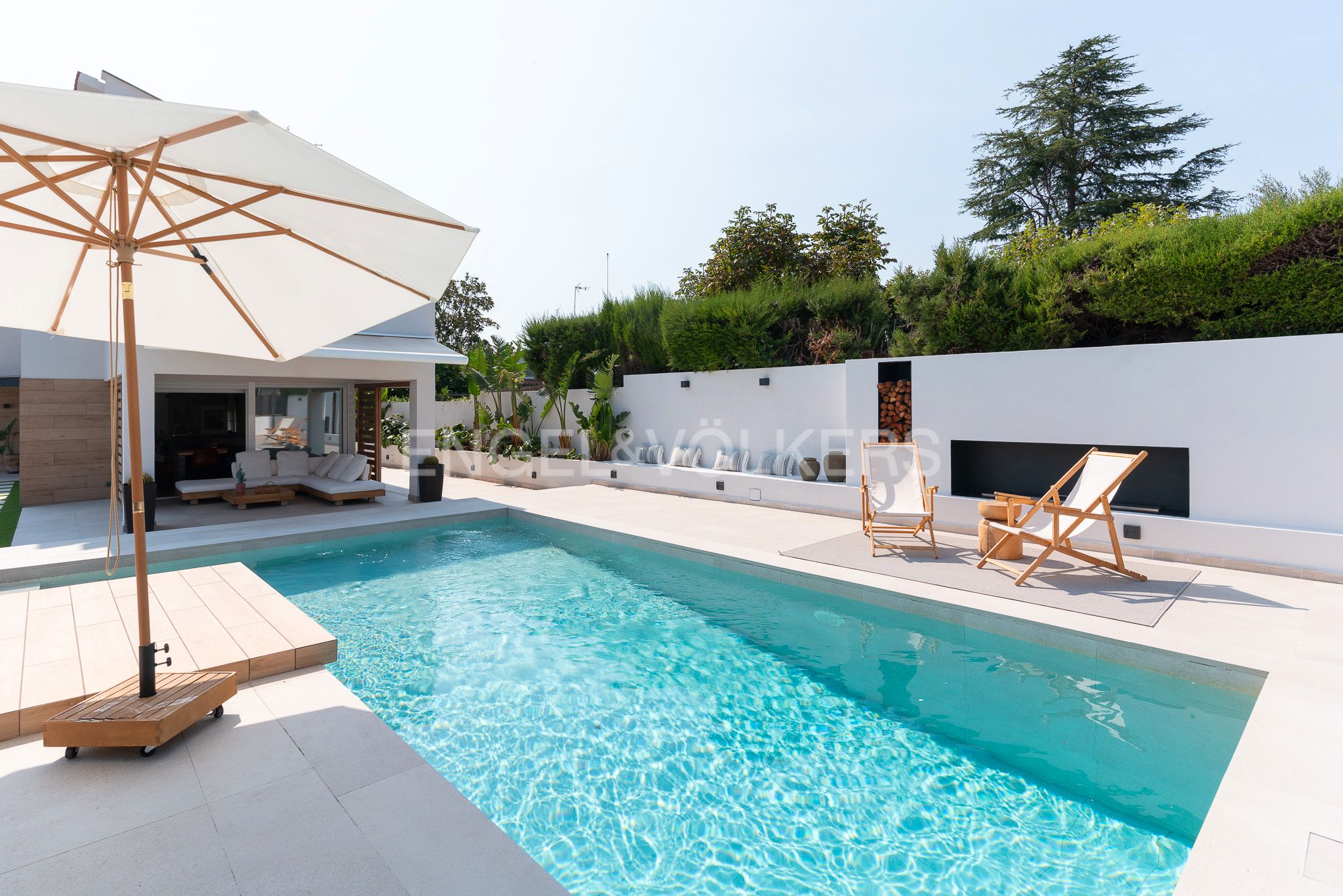 Piscina de Casa o xalet en venda en Santa Eulàlia de Ronçana amb Aire condicionat, Calefacció i Jardí privat