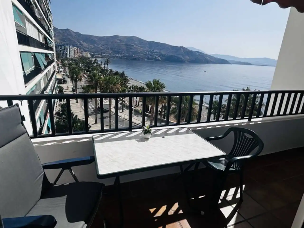 Terraza de Apartamento de alquiler en Almuñécar con Aire acondicionado, Terraza y Amueblado