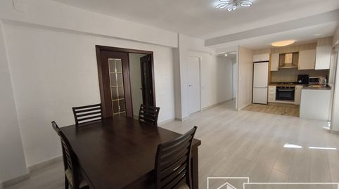Foto 4 de Apartamento en venta en Alginet, Valencia