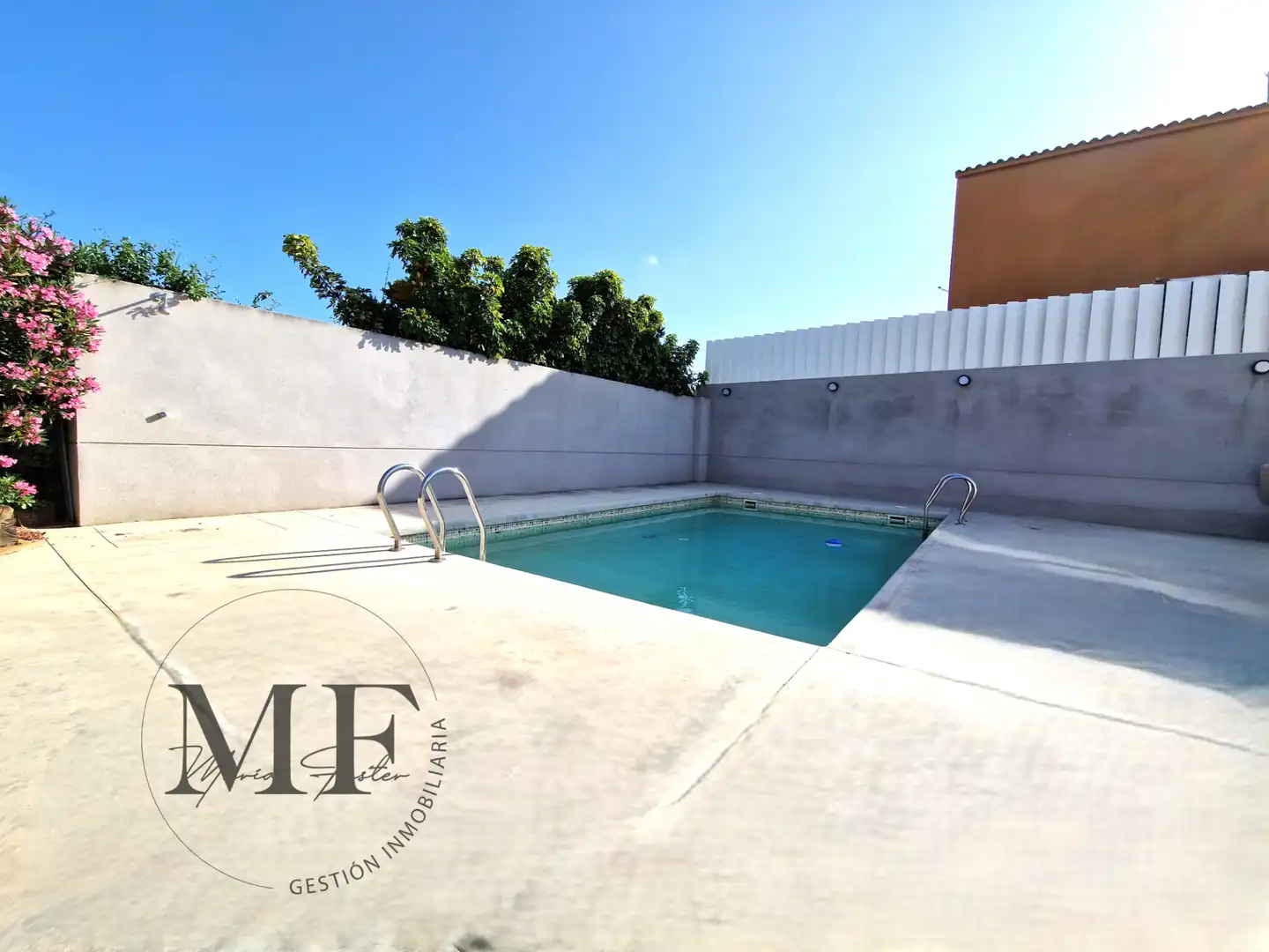 Swimming pool of Houses for sale in Mutxamel  with Air Conditioner, Heating and Private garden