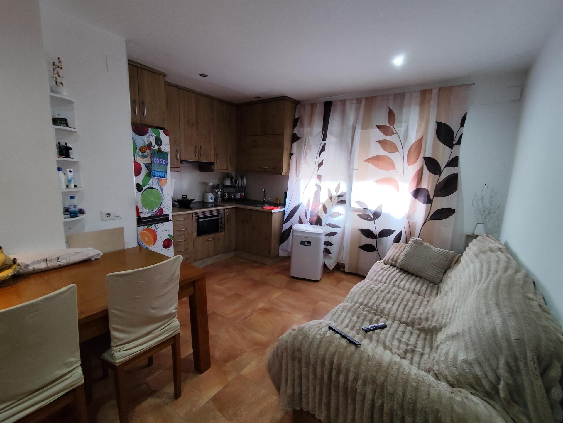 Kitchen of Flat for sale in Hoya-Gonzalo  with Air Conditioner and Storage room