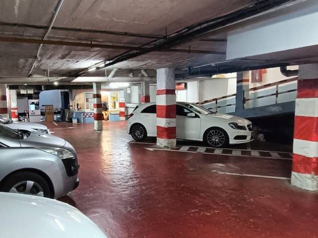 Garaje en Alquiler en Carrer d'Aribau, 276 en Sant Gervasi- Galvany