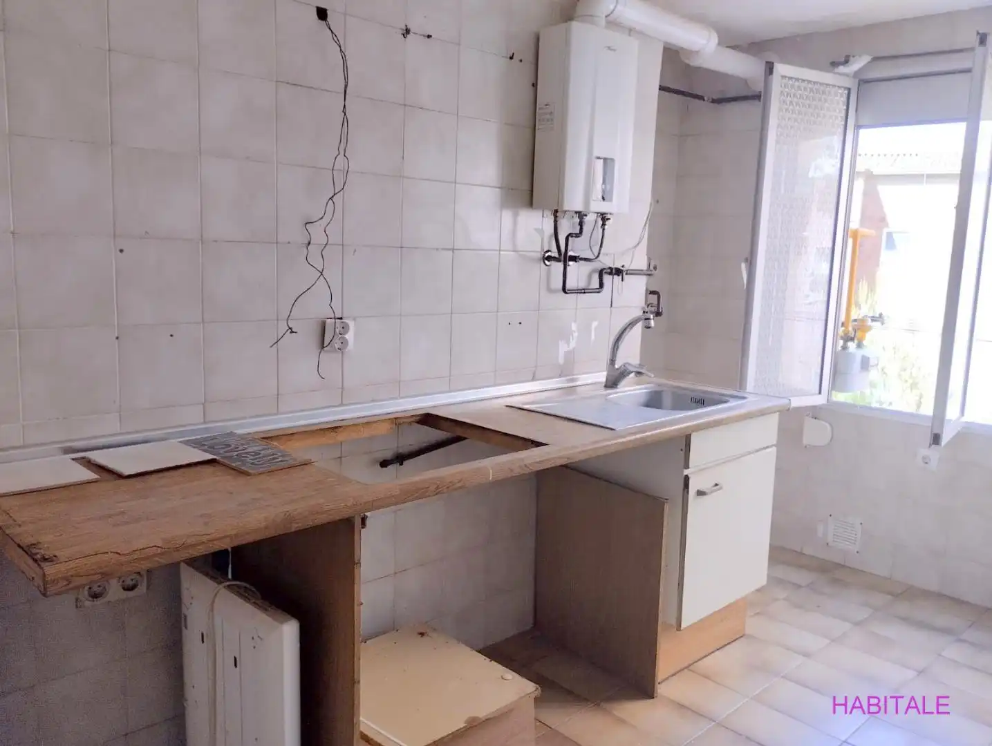 Kitchen of Flat for sale in Zaragoza  with Storage room