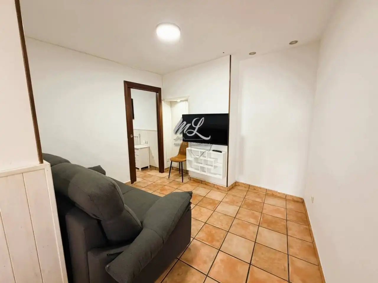 Sala d'estar de Casa adosada en venda en Toledo amb Aire condicionat, Calefacció i Jardí privat