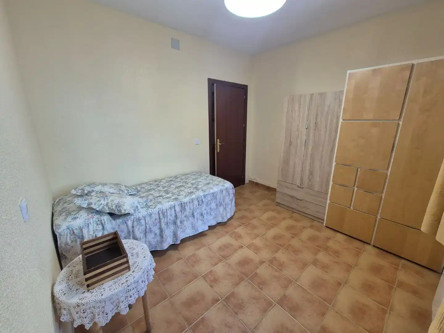 Dormitori de Pis en venda en Borox amb Aire condicionat, Jardí privat i Traster