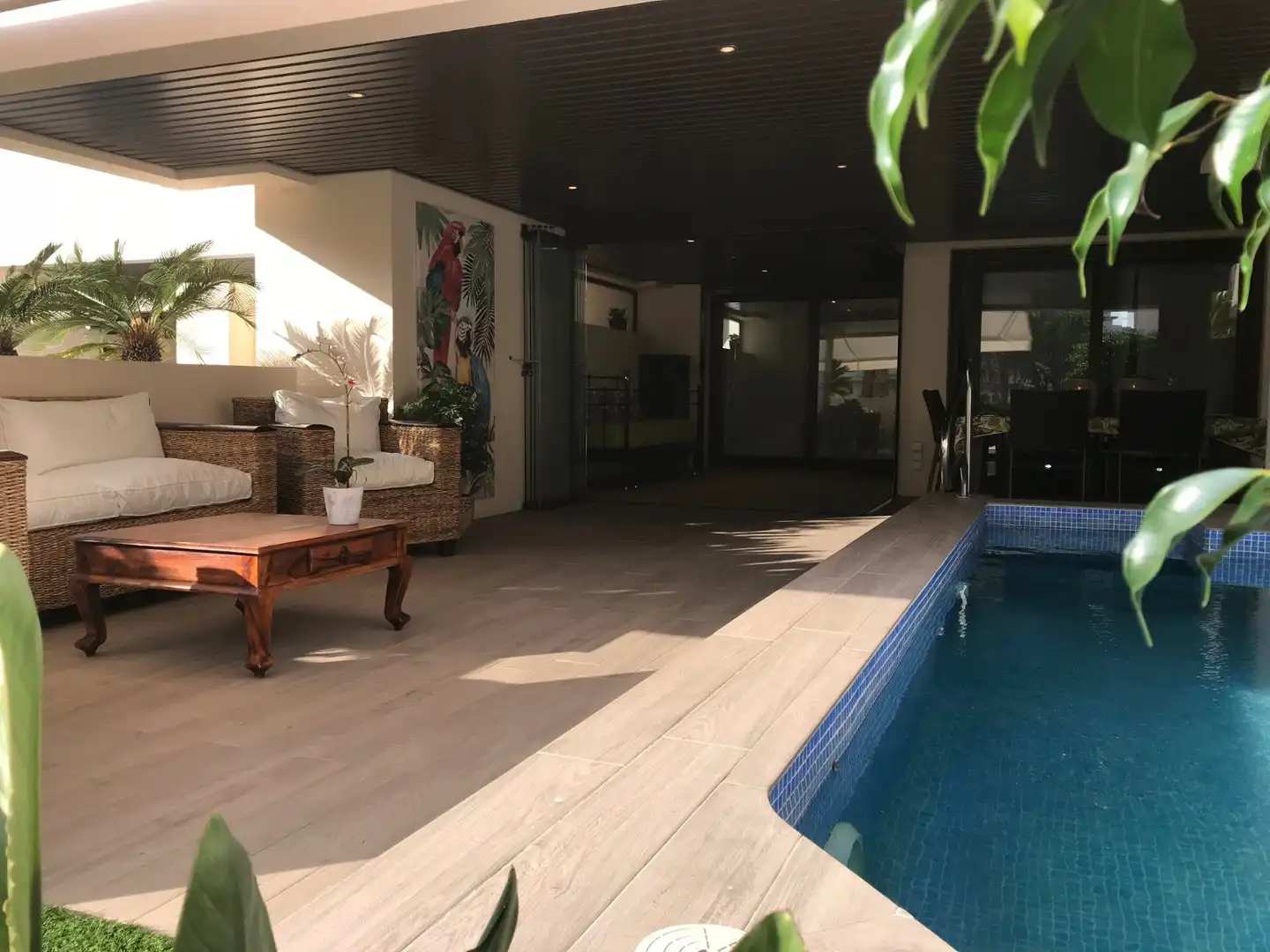 Piscina de Apartament de lloguer en Estepona amb Aire condicionat, Calefacció i Jardí privat