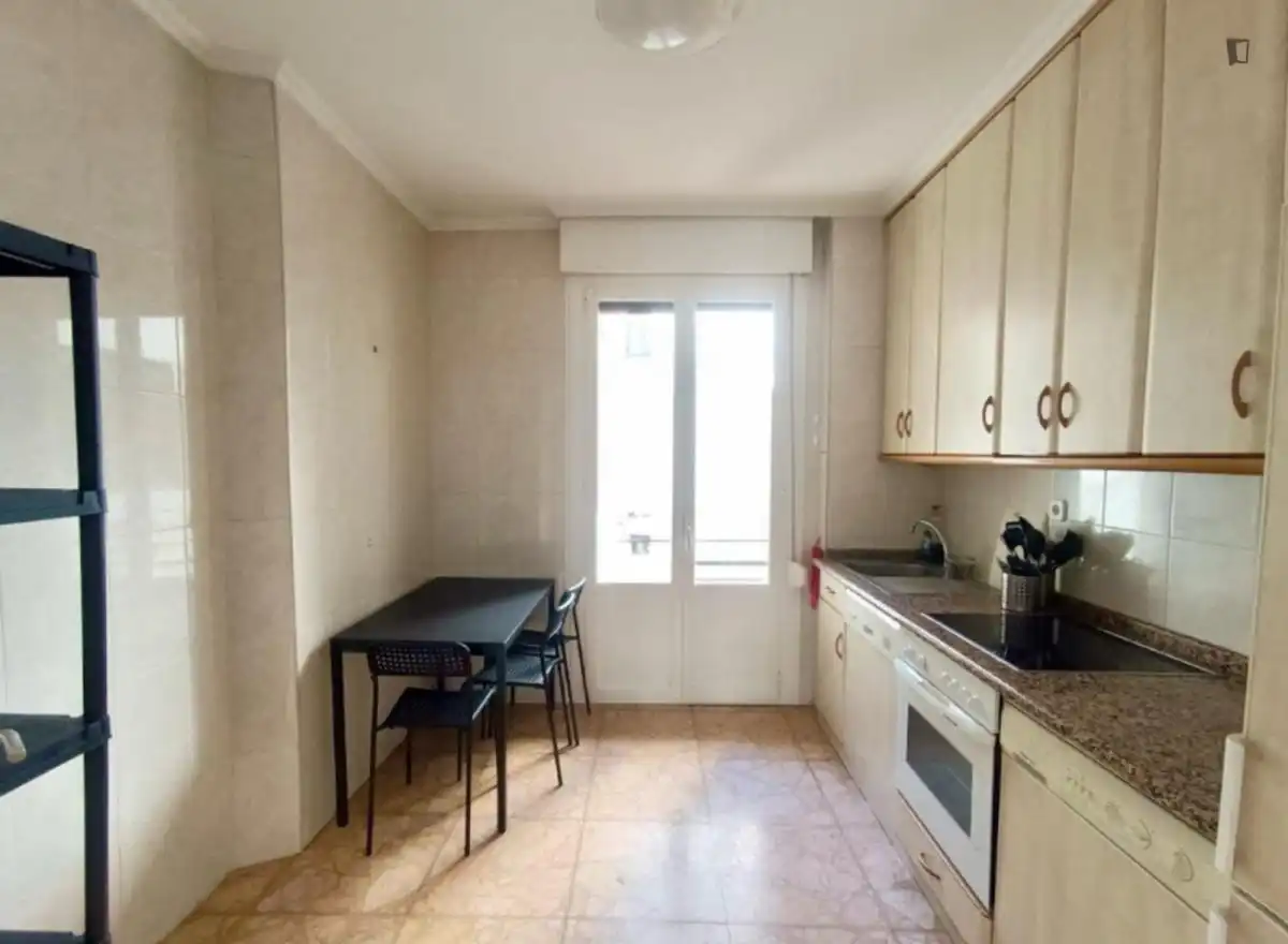 Habitación en 1º Ensanche