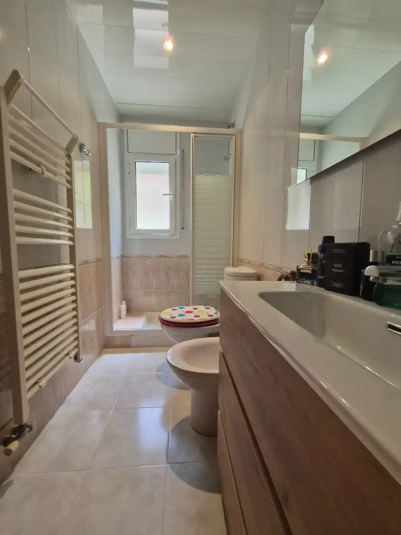 Baño de Casa o chalet en venta en Roda de Berà con Calefacción, Jardín privado y Terraza