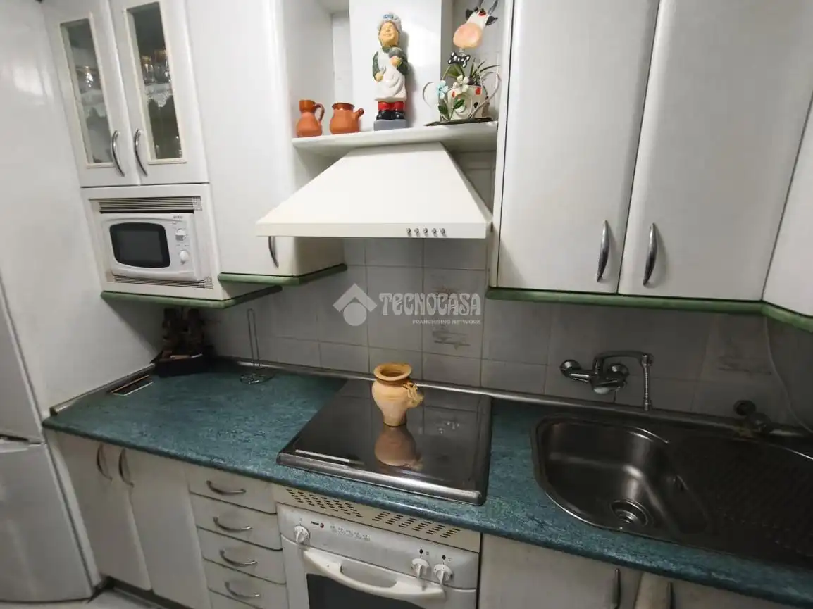 Kitchen of Flat for sale in Centro