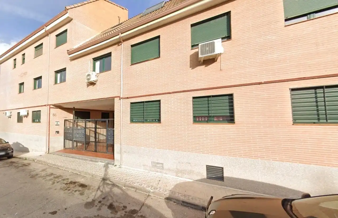 Apartamento en venta en Valmojado