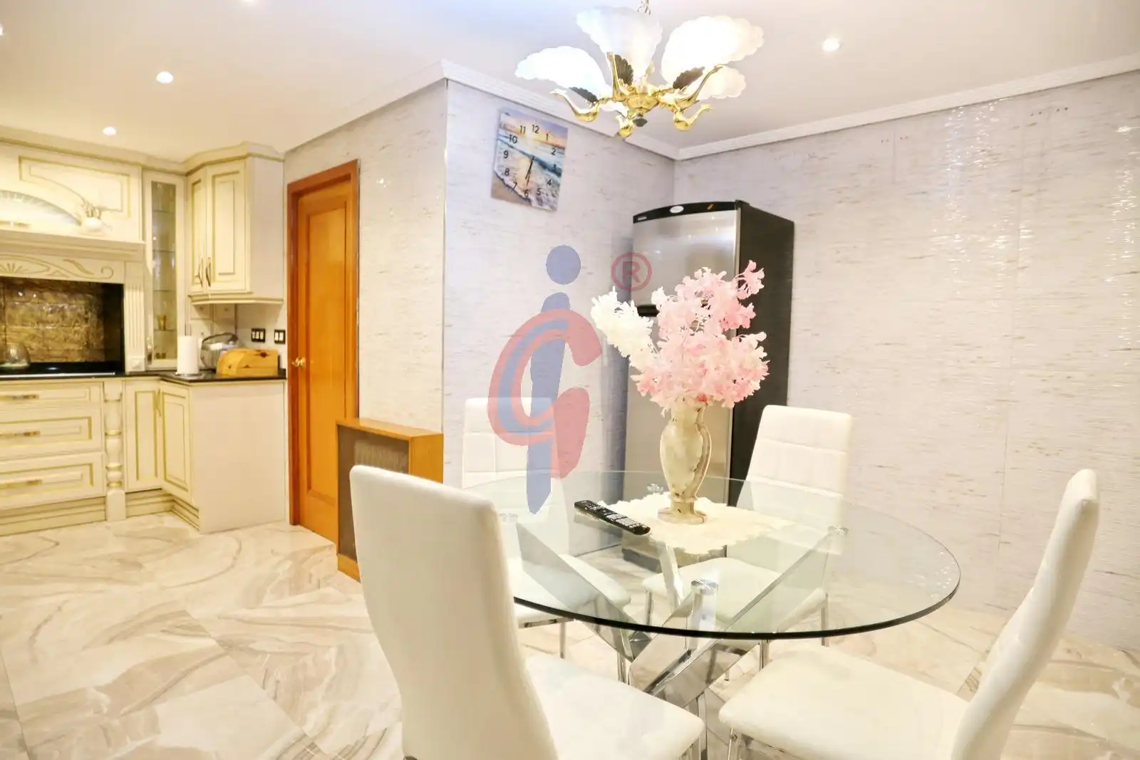 Apartamento con ascensor en venta en Calle O'Donnell 11, imagen 6