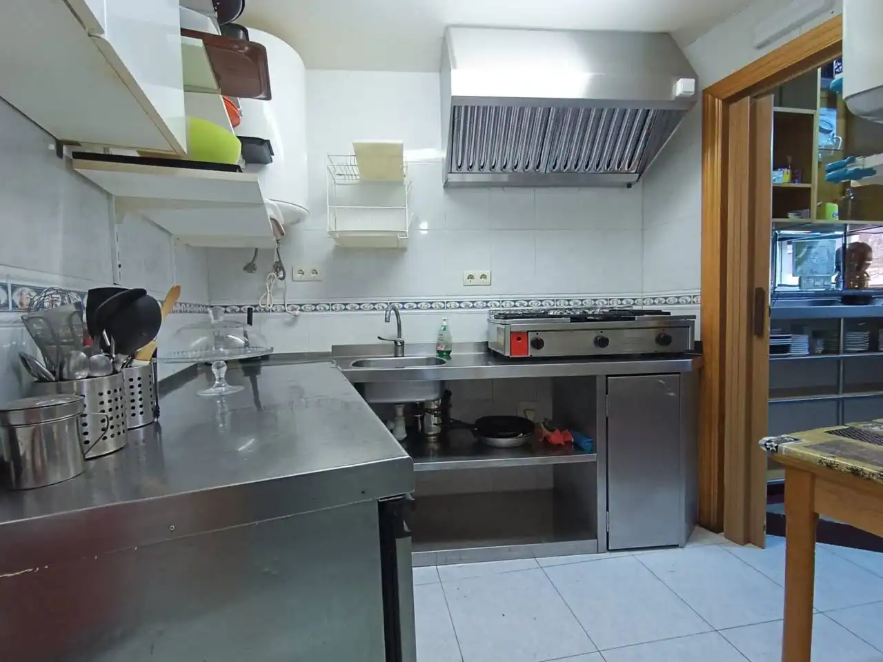 Cocina de Local en venta en Burgos con Aire acondicionado