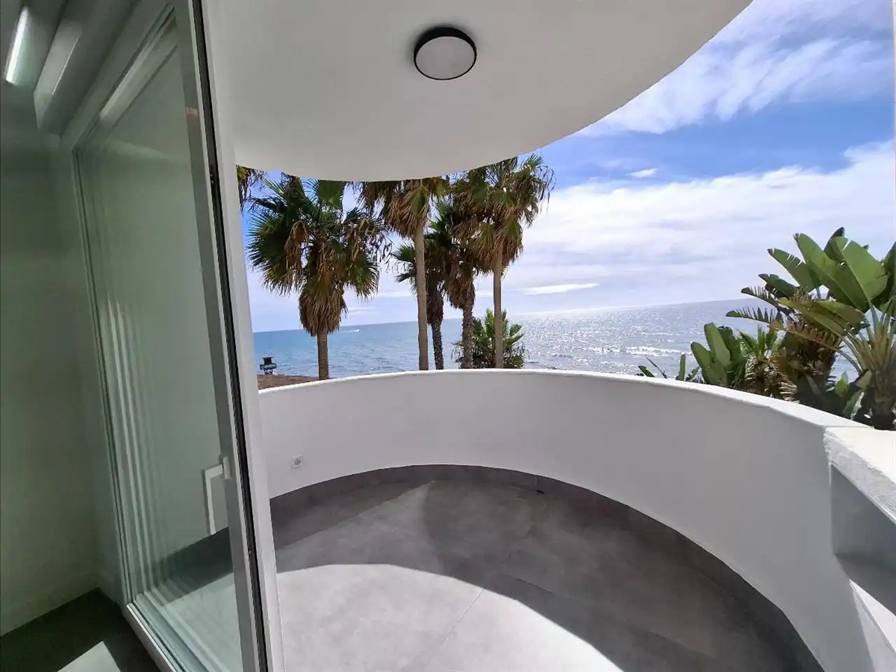 Apartament amb piscina en venda a Calahonda, imagen 12