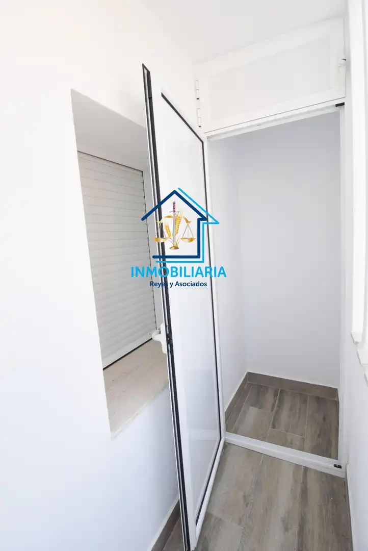 Flat for sale in Córdoba  with Air Conditioner and Heating