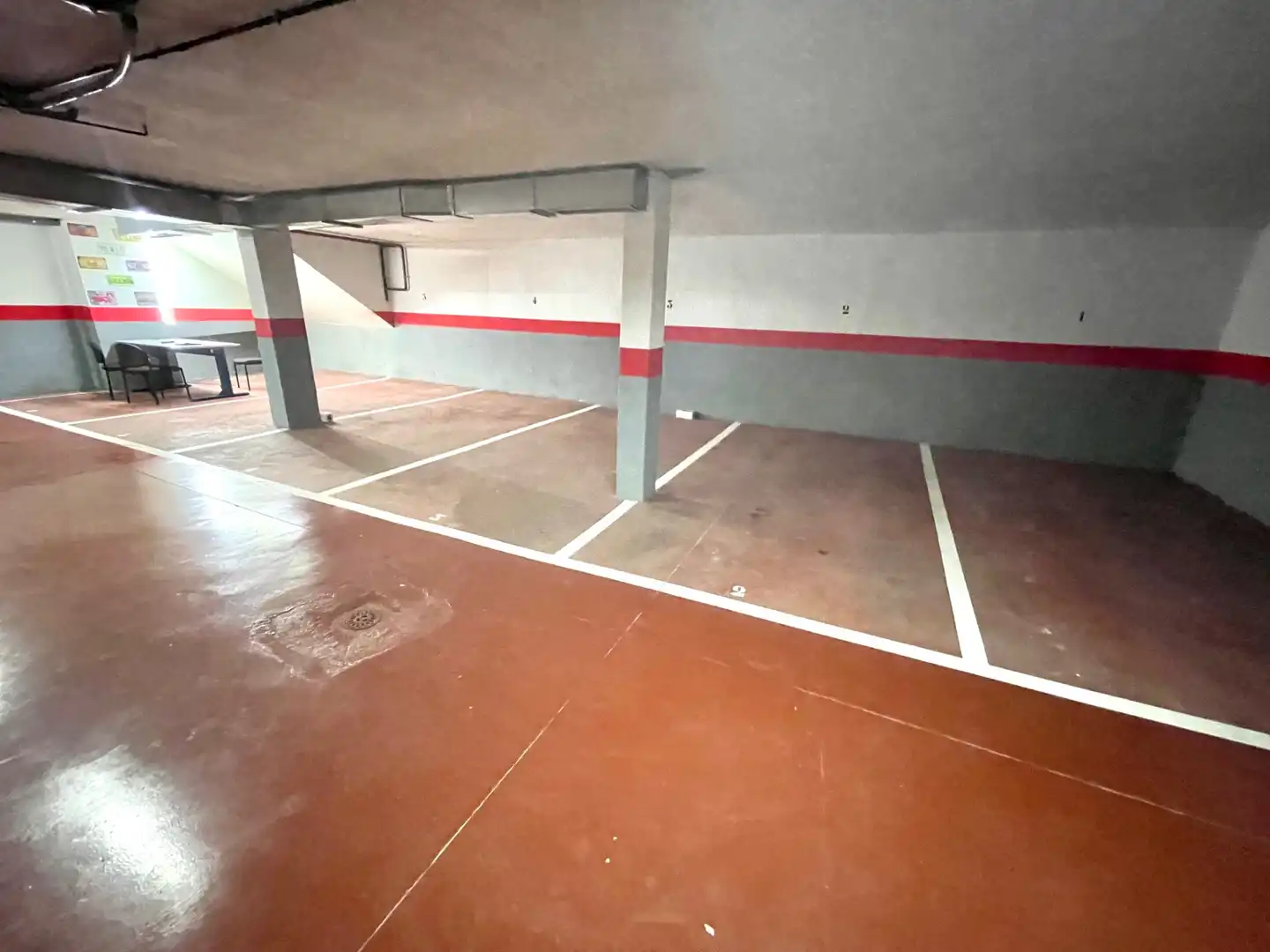 Parkplatz von Geschaftsraum zum Verkauf in Madrid