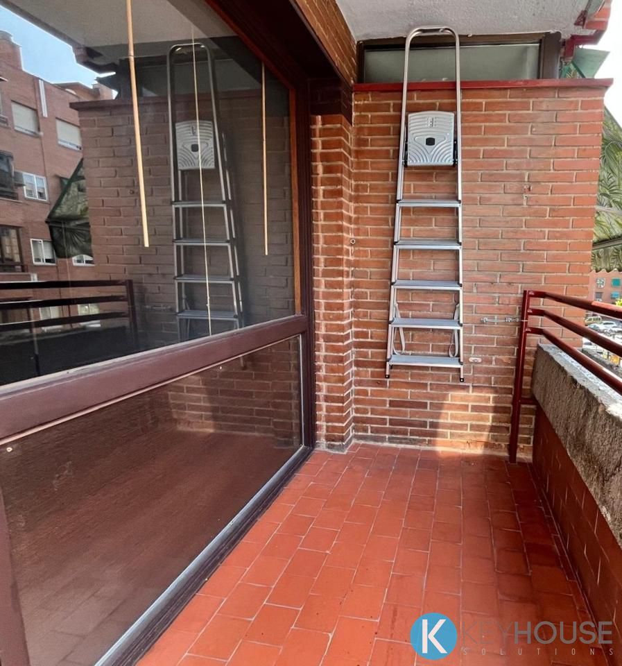 Balcony of Flat for sale in San Fernando de Henares  with Air Conditioner, Terrace and Storage room