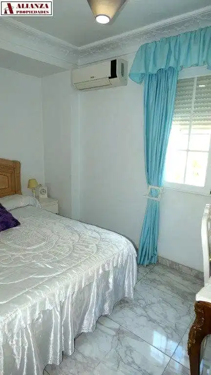 Bedroom of Flat for sale in Málaga  with Air Conditioner, Terrace and Furnished